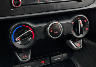 Подержанный автомобиль Kia Rio Sedan 2021 года (21 фото)