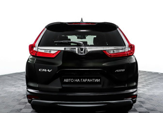 Подержанный автомобиль Honda CR-V 2019 года (5 фото)