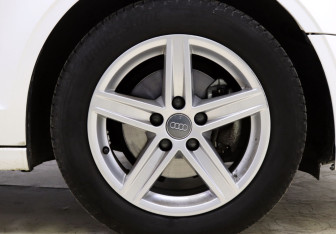 Подержанный автомобиль Audi A3 Sedan 2018 года (7 фото)