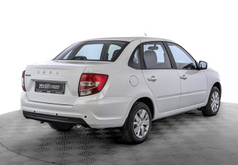 Подержанный автомобиль LADA (ВАЗ) Granta Sedan 2023 года (5 фото)