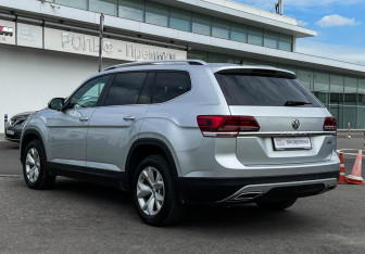 Подержанный автомобиль Volkswagen Teramont 2018 года (7 фото)