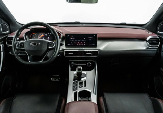 Подержанный автомобиль Geely Coolray 2021 года (6 фото)