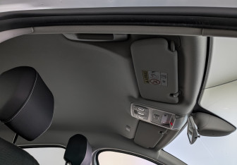 Подержанный автомобиль Renault Arkana 2021 года (23 фото)