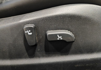 Подержанный автомобиль Nissan Teana 2009 года (14 фото)