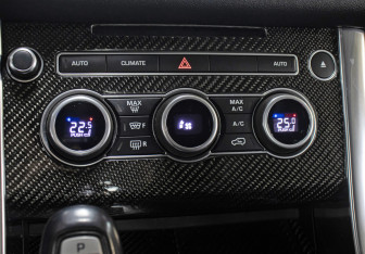 Подержанный автомобиль Land Rover Range Rover Sport 2017 года (23 фото)