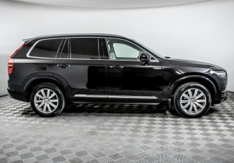 Подержанный автомобиль Volvo XC90 2016 года (4 фото)