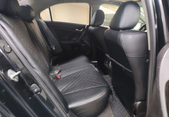 Подержанный автомобиль Honda Accord Sedan 2008 года (11 фото)