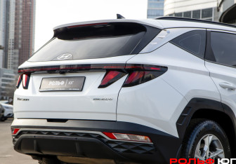 Подержанный автомобиль Hyundai Tucson 2021 года (16 фото)