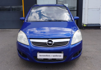 Подержанный автомобиль Opel Zafira Compactvan 2008 года (2 фото)