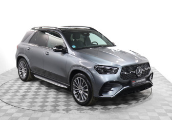 Подержанный автомобиль Mercedes-Benz GLE 2024 года (3 фото)