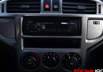 Подержанный автомобиль Hyundai Matrix 2009 года (11 фото)
