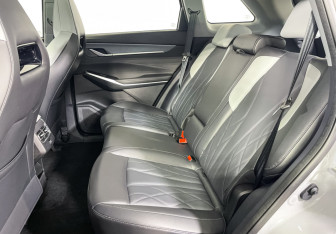 Подержанный автомобиль Changan CS75PLUS 2024 года (10 фото)