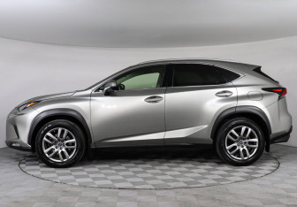 Подержанный автомобиль Lexus NX 2019 года (8 фото)