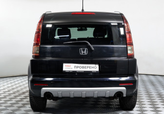 Подержанный автомобиль Honda Crossroad 2008 года (6 фото)