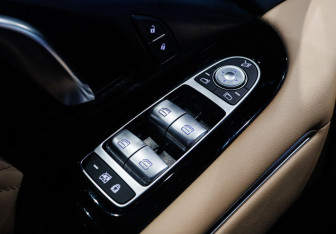 Подержанный автомобиль Voyah Free 2022 года (17 фото)