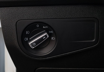 Подержанный автомобиль Volkswagen Tiguan 2018 года (17 фото)