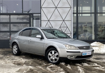Подержанный автомобиль Ford Mondeo Sedan 2007 года (3 фото)