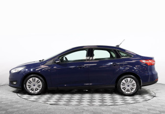 Подержанный автомобиль Ford Focus Sedan 2017 года (3 фото)