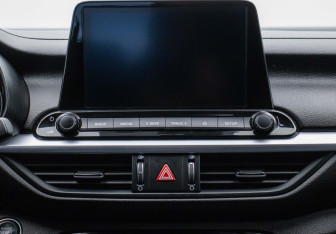 Подержанный автомобиль Kia Cerato Sedan 2021 года (14 фото)