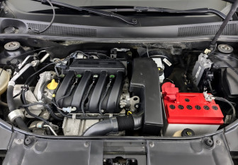 Подержанный автомобиль Renault Logan Sedan 2021 года (9 фото)