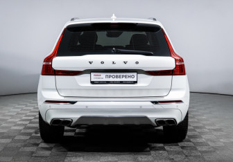 Подержанный автомобиль Volvo XC60 2018 года (6 фото)