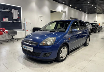 Подержанный автомобиль Ford Fiesta Hatchback 2006 года (1 фото)