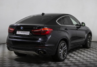 Подержанный автомобиль BMW X6 2016 года (5 фото)
