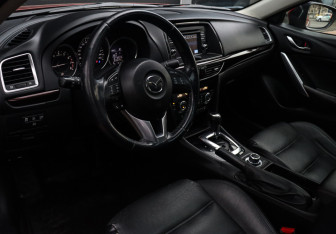Подержанный автомобиль Mazda 6 Sedan 2014 года (11 фото)