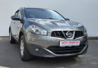 Подержанный автомобиль Nissan Qashqai 2011 года (3 фото)