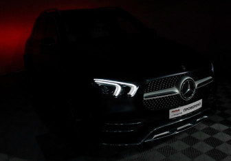 Подержанный автомобиль Mercedes-Benz GLE 2021 года (22 фото)