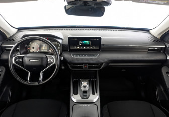Подержанный автомобиль Haval Jolion 2022 года (14 фото)