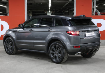 Подержанный автомобиль Land Rover Range Rover Evoque 2018 года (7 фото)