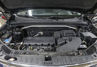 Подержанный автомобиль Kia Sorento 2010 года (9 фото)