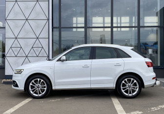 Подержанный автомобиль Audi Q3 2014 года (8 фото)