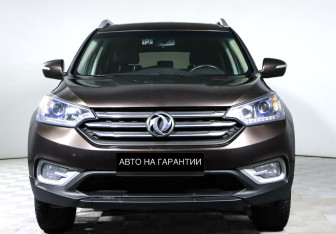 Подержанный автомобиль DongFeng AX7 2017 года (2 фото)