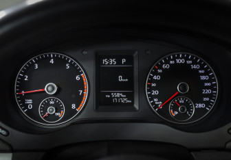 Подержанный автомобиль Volkswagen Jetta Sedan 2012 года (11 фото)