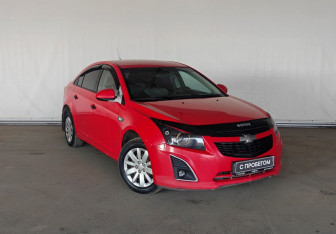 Подержанный автомобиль Chevrolet Cruze Sedan 2013 года (3 фото)
