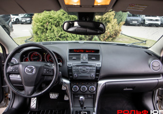 Подержанный автомобиль Mazda 6 Sedan 2011 года (9 фото)