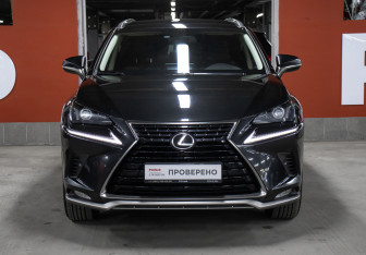 Подержанный автомобиль Lexus NX 2020 года (2 фото)