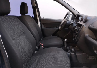 Подержанный автомобиль LADA (ВАЗ) Granta Sedan 2012 года (10 фото)