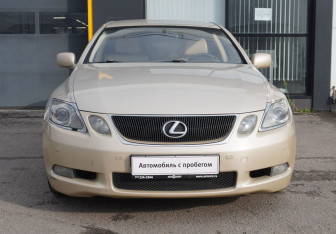 Подержанный автомобиль Lexus GS 2006 года (2 фото)