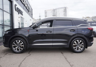 Подержанный автомобиль Chery Tiggo 7 Pro Max 2023 года (8 фото)