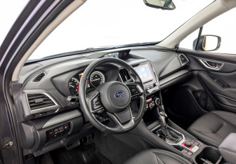Подержанный автомобиль Subaru Forester Suv 2018 года (16 фото)