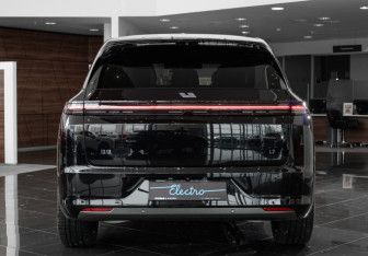 Новый LiXiang L7 2025 (6 фото)