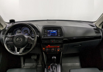 Подержанный автомобиль Mazda CX-5 2015 года (22 фото)