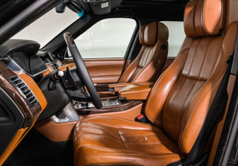 Подержанный автомобиль Land Rover Range Rover 2013 года (14 фото)