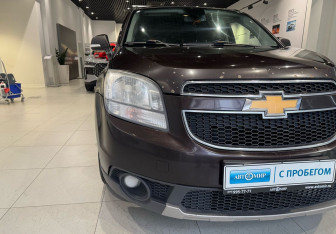 Подержанный автомобиль Chevrolet Orlando 2014 года (8 фото)