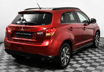 Подержанный автомобиль Mitsubishi ASX 2014 года (5 фото)