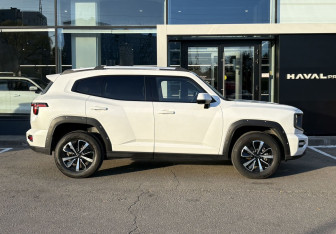 Подержанный автомобиль Haval H7 2025 года (4 фото)