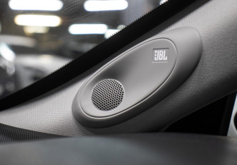 Подержанный автомобиль Toyota Camry Sedan 2020 года (18 фото)